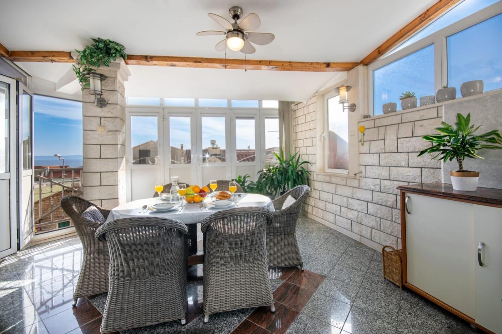 Holiday Home Nevera マカルスカ エクステリア 写真